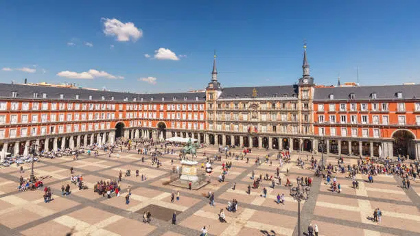 Plaza Mayor - Top Madrid attractions