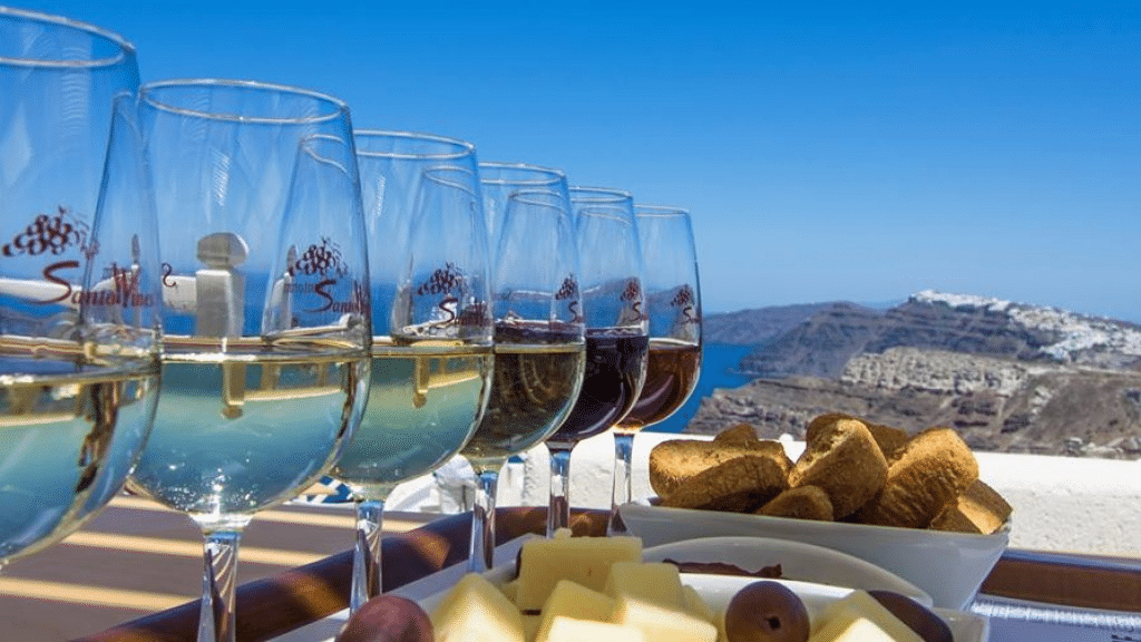 Top things to do and to see on Santorini - Santo Wines