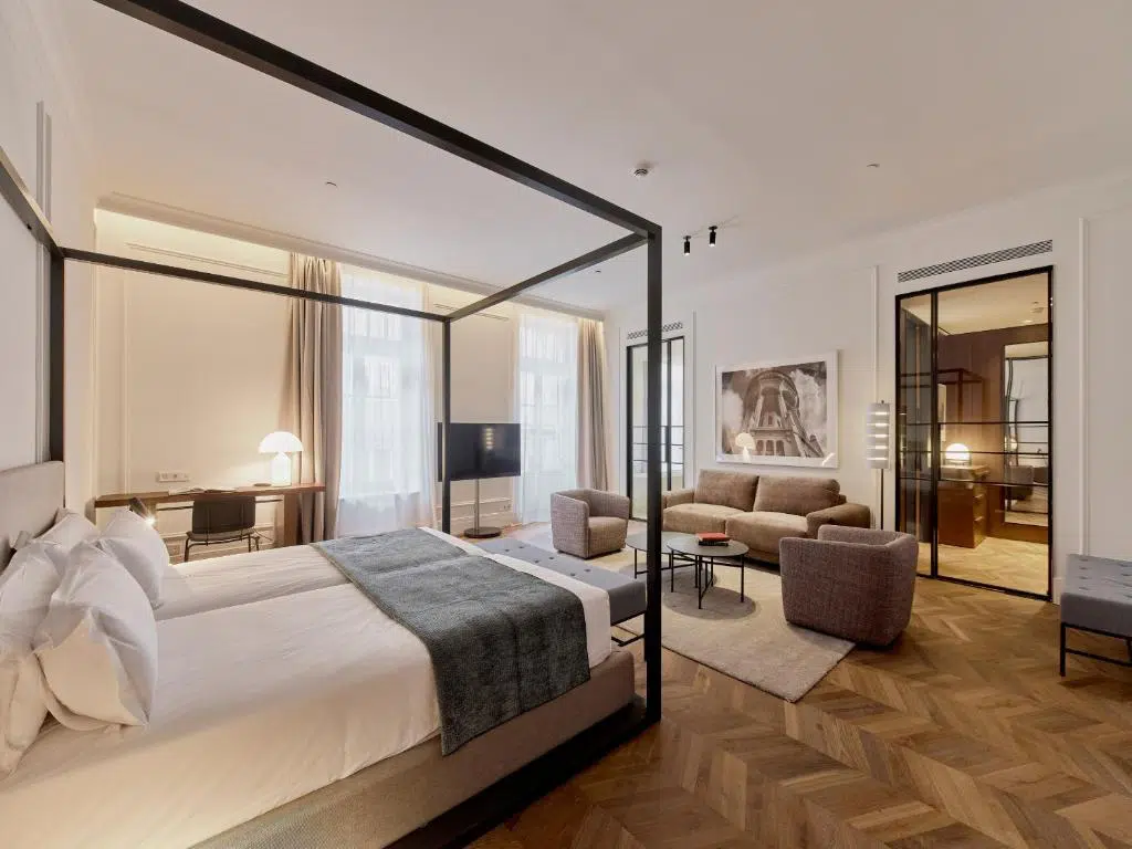 Budapest travel guide - Kozmo Hotel Suites & Spa