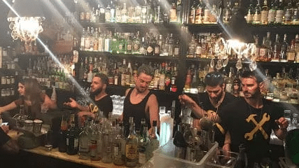 Our guide to gay Rome - Freni e frazioni bar