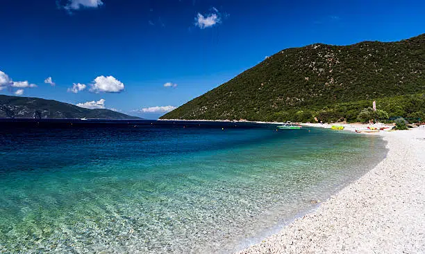 Top beaches in Ionian islands - Antisamos beach