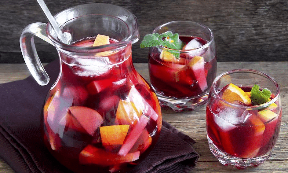 Top dishes you have to try in Barcelona - Sangria