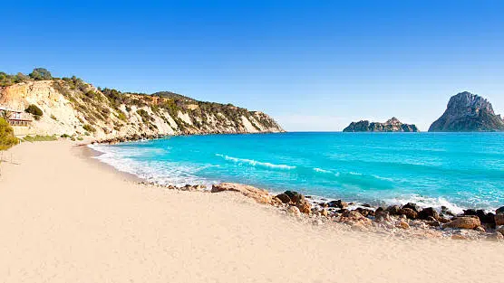 why go to Ibiza - Cala d'Hort