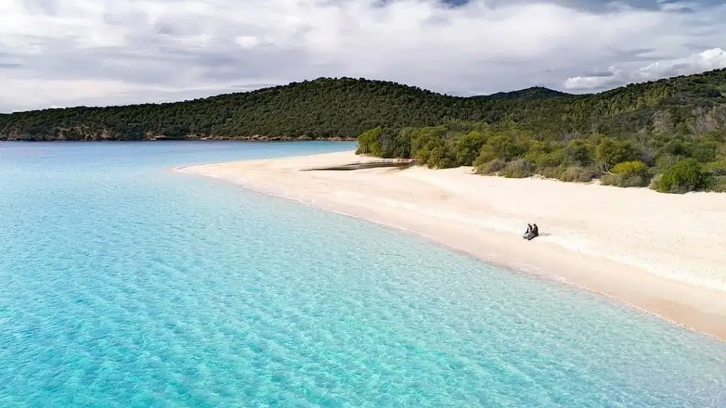 Explore a wonderful Tuerreda beach in Sardinia 2