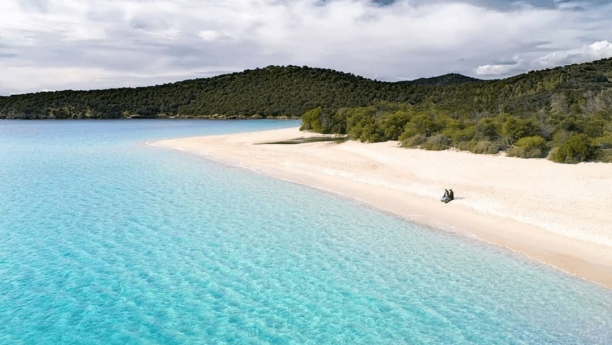 Explore a wonderful Tuerreda beach in Sardinia 2