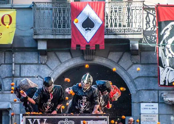 carnival of Ivrea 2