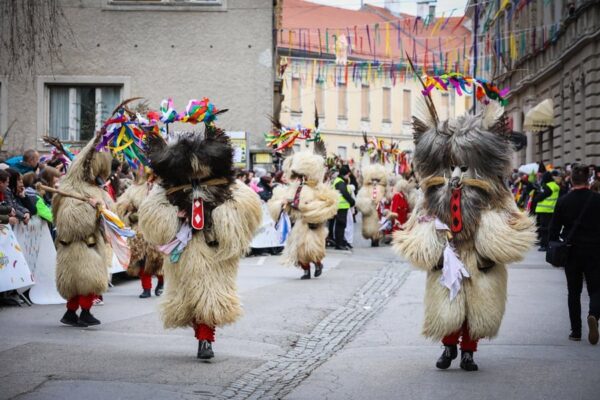 kurentovanje