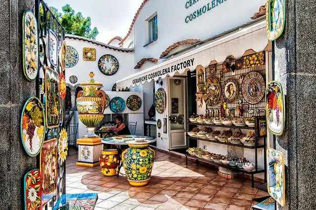 Ceramics shops in Ravello