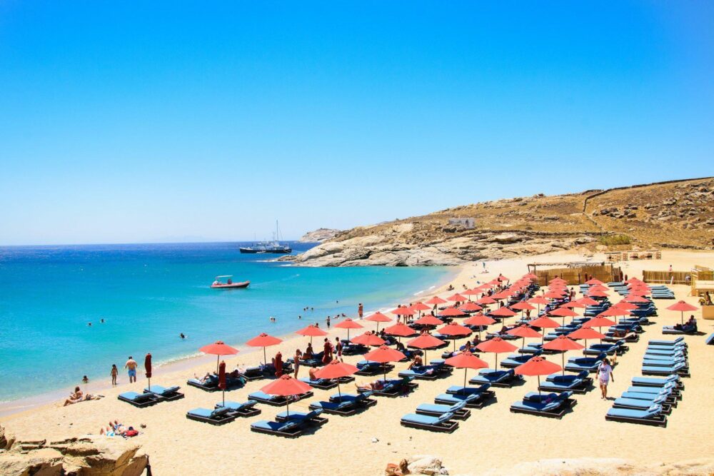 Elite beaches in Mykonos - Lia beach
