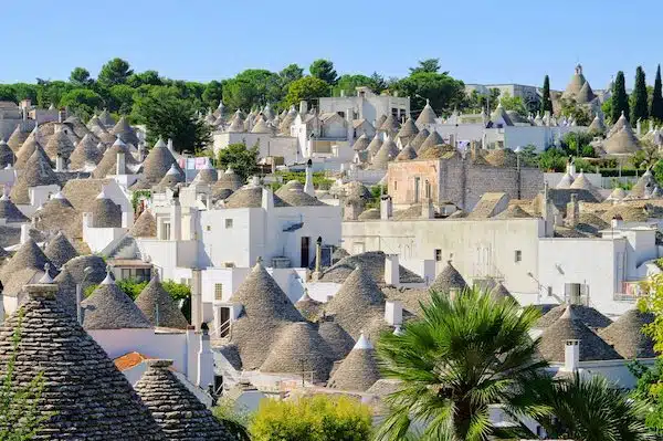 Explore-the-Itria-Valley-Alberobello-view