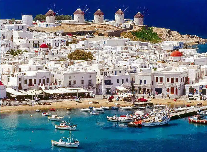 Why should you go to Mykonos Island - Kato Milo in Mykonos Town