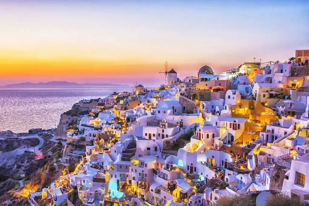 secret sunset spots on Santorini - Oia