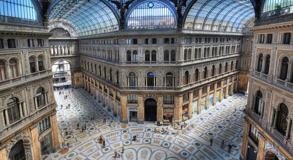 Top things to see in Naples - Galleria Umberto primo