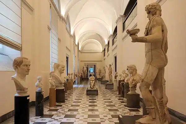 archaeological-museum-naples5