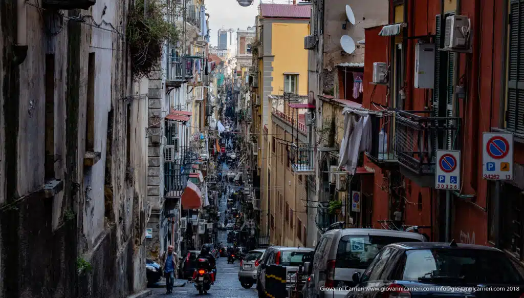 Naples guide - Spaccanapoli