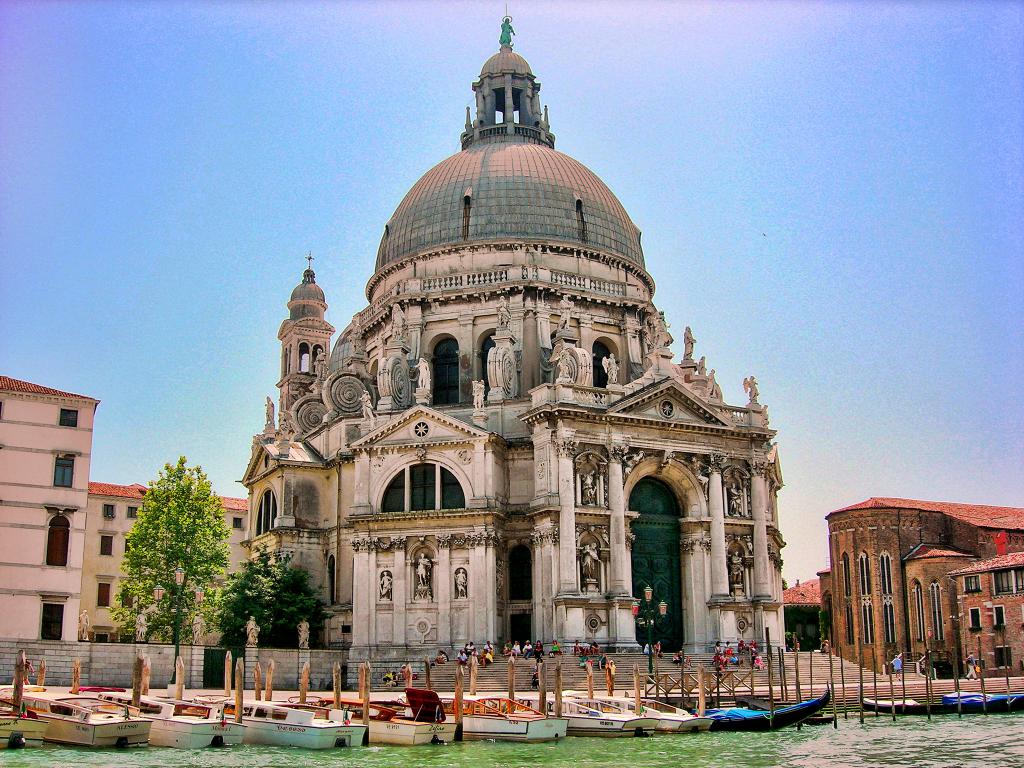 Santa maria Della Salute - Venice Guide