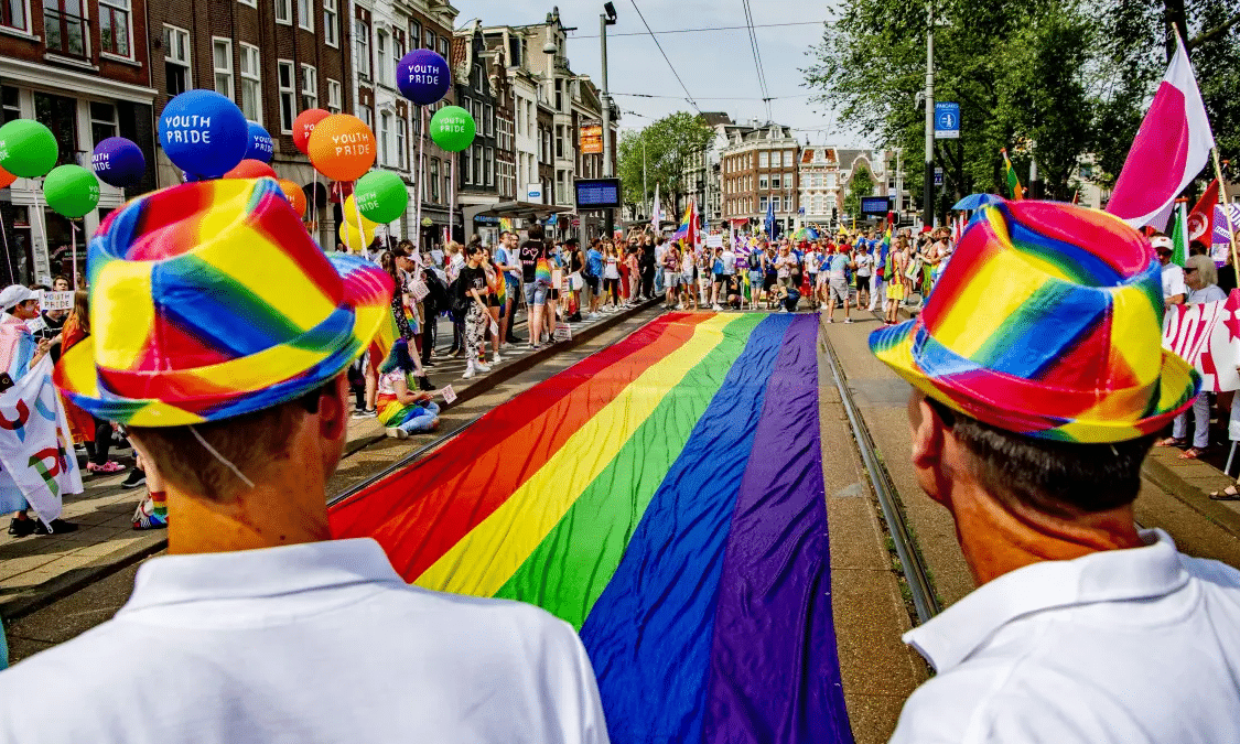 Amsterdam Gay Guide 1