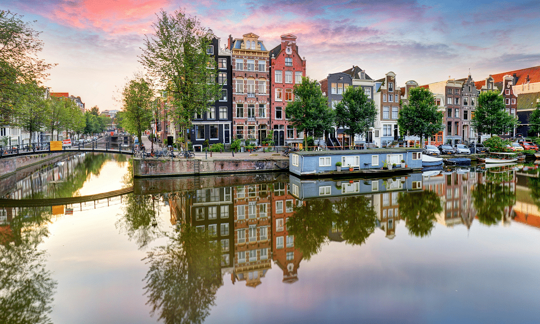 The Amsterdam Top attractions - Charming vibes 4u