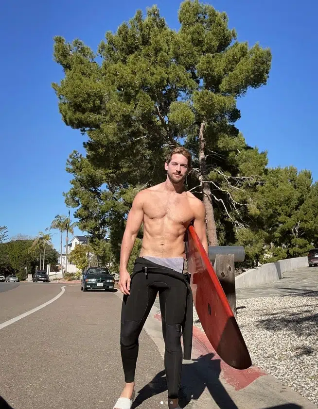 Max Emerson 3