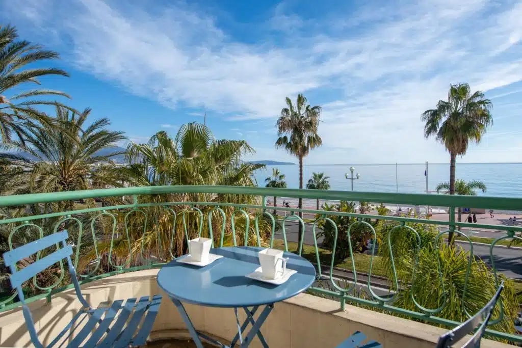 SEA FRONT SUITE - Panoramic View with Terrace