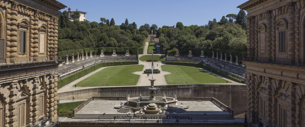 Florence's must-see attractions -Palazo Pitti and Boboli gardens