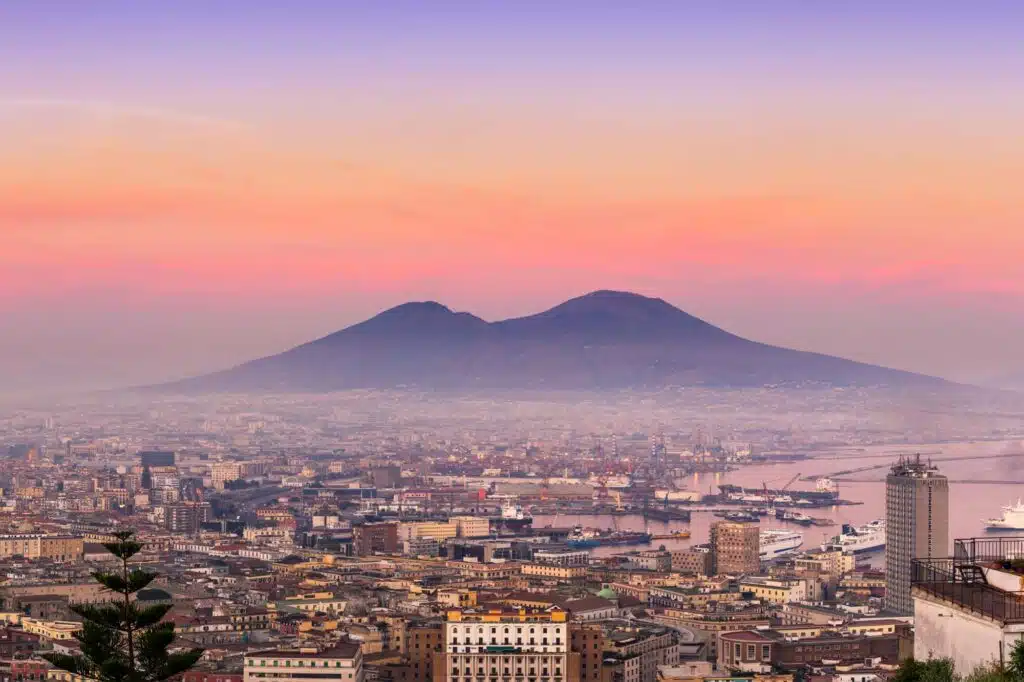 Plan a Perfect Trip to Italy - Naples or Napoli