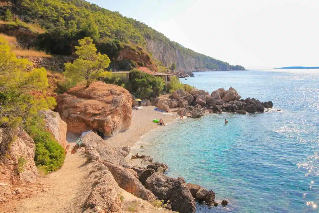 Skala-Beach-Sveta-Nedjelja